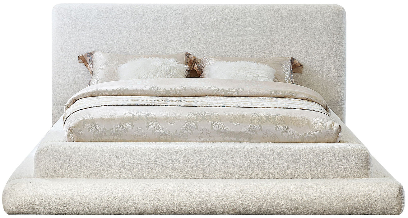 Dane - Bed Meridian Furniture