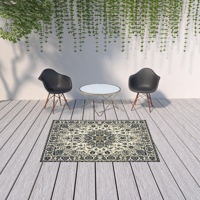 5' X 8' Oriental Stain Resistant Indoor / Outdoor Area Rug - Ivory / Blue