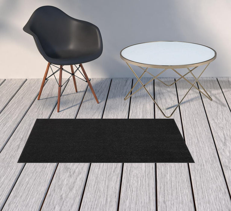 2' X 4' Non Skid Indoor / Outdoor Runner Rug - Black