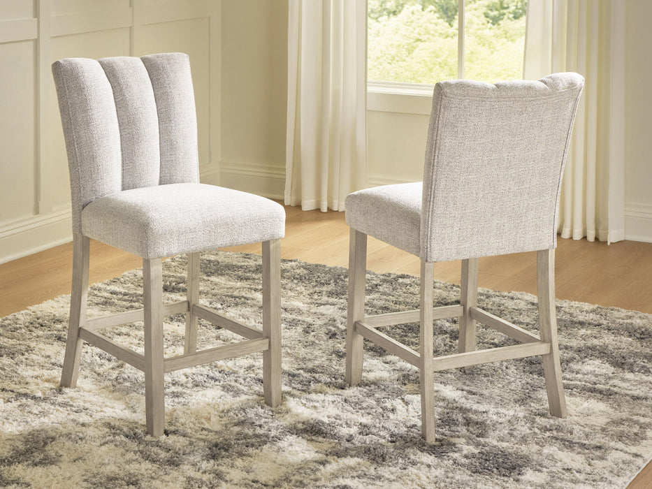 Larawyn - Upholstered Barstool (Set of 2) - Bisque Signature Design by Ashley®
