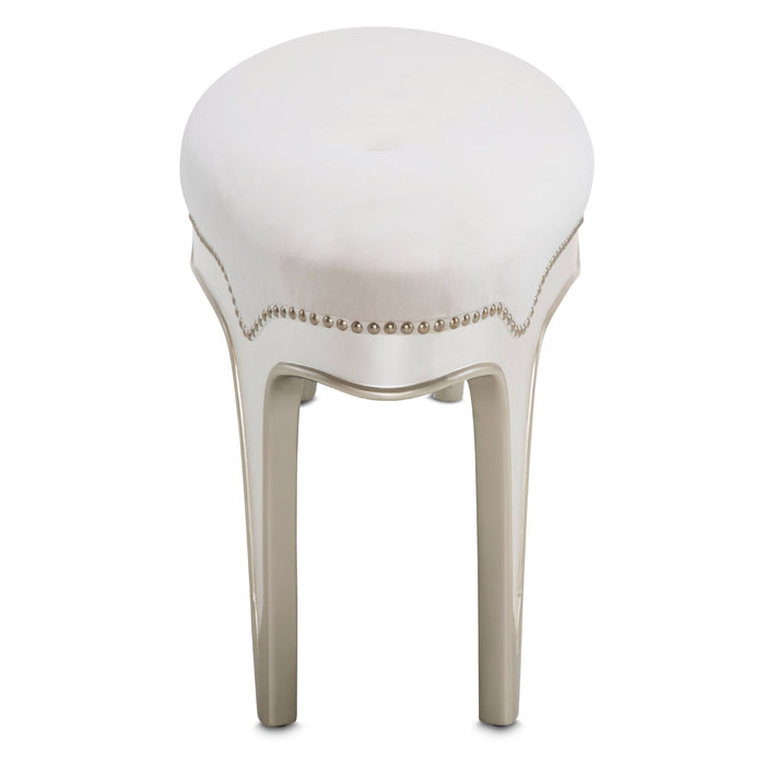 London Place - Bed Bench - Creamy Pearl Michael Amini