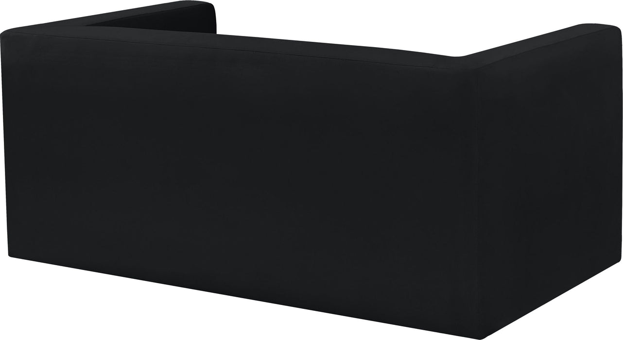 Henson - Loveseat Meridian Furniture