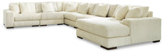 Lindyn - Sectional Signature Design by Ashley®
