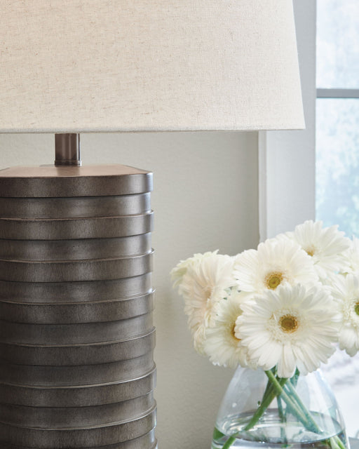 Neilett - Poly Table Lamp (Set of 2) - Antique Brown Signature Design by Ashley®