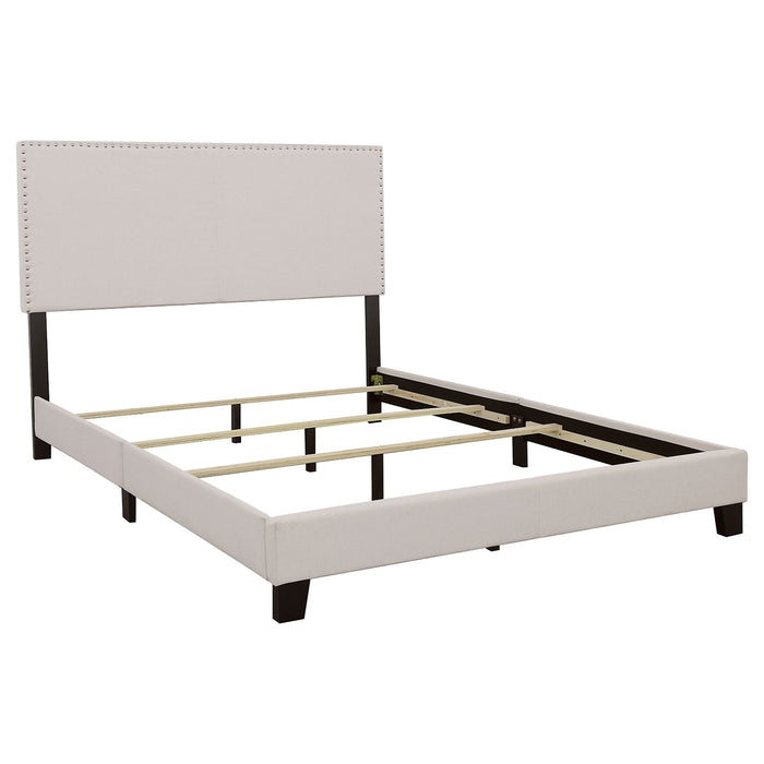 Guyancourt - Panel Bed Furniture Max