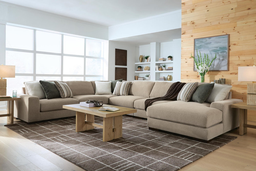 Linenhause - Sectional Benchcraft®