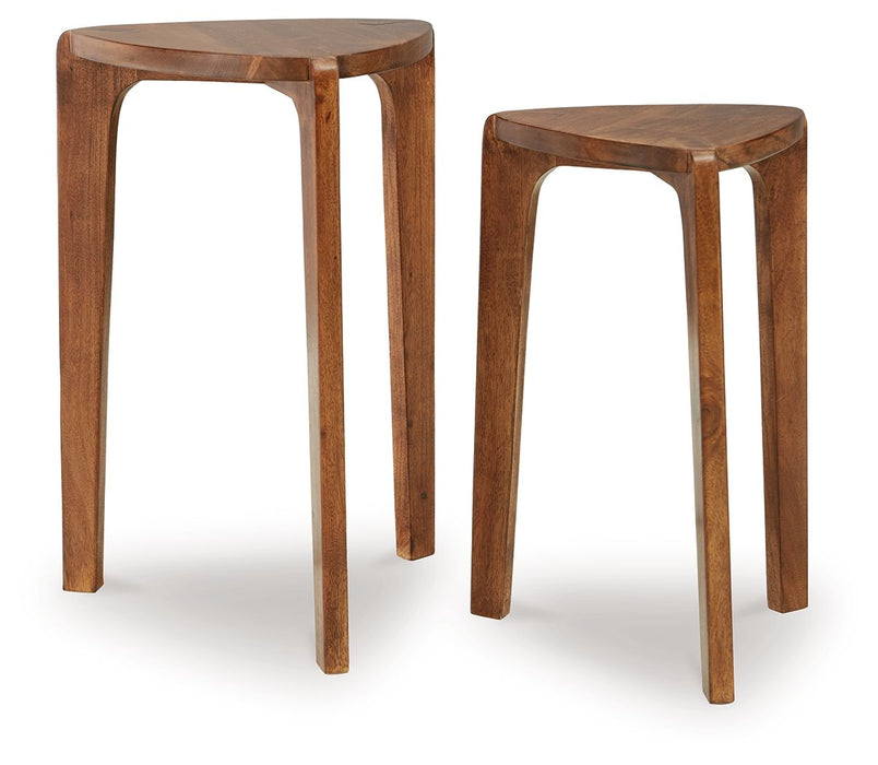 Brynnleigh - Accent Table Set (Set of 2) - Medium Brown Signature Design by Ashley®