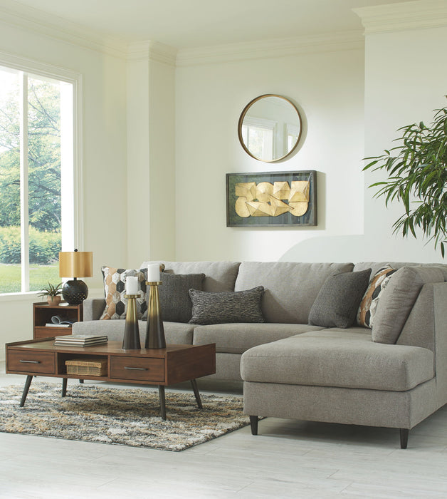 Santasia - Sectional Ashley®