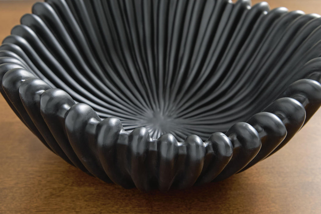 Browman - Bowl - Black Signature Design by Ashley®