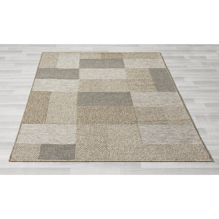 5' X 7' Geometric Handmade Indoor / Outdoor Area Rug - Gray