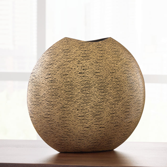 Iansboro - Vase Signature Design by Ashley®