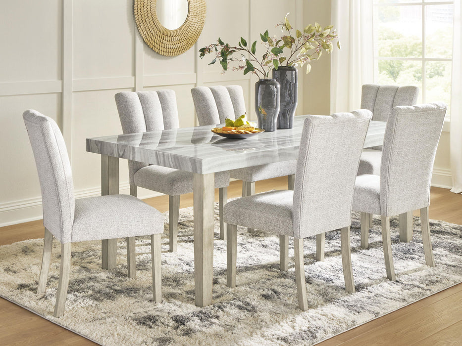 Larawyn - Dining Table Set Signature Design by Ashley®