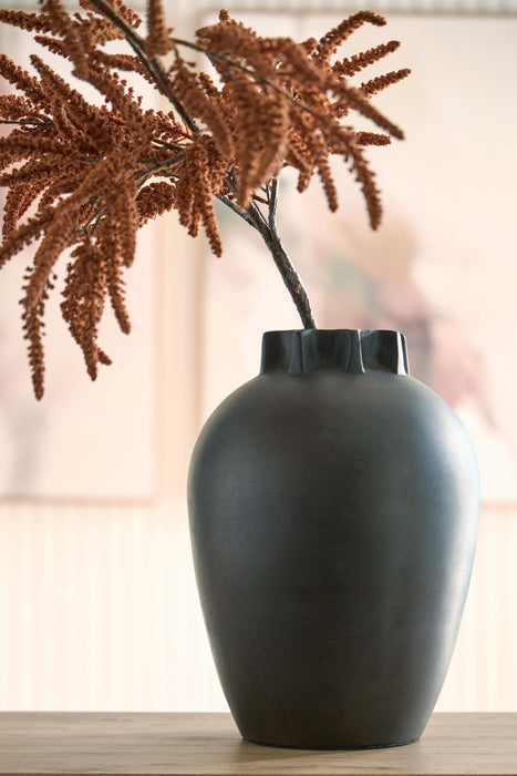 Kaslett - Vase - Antique Black Signature Design by Ashley®