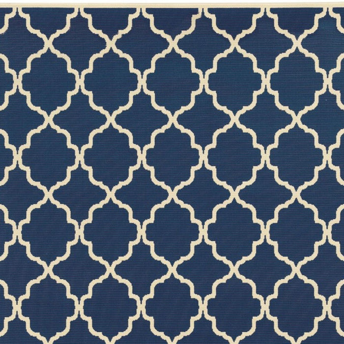 Indoor / Outdoor Area Rug - Blue / Ivory