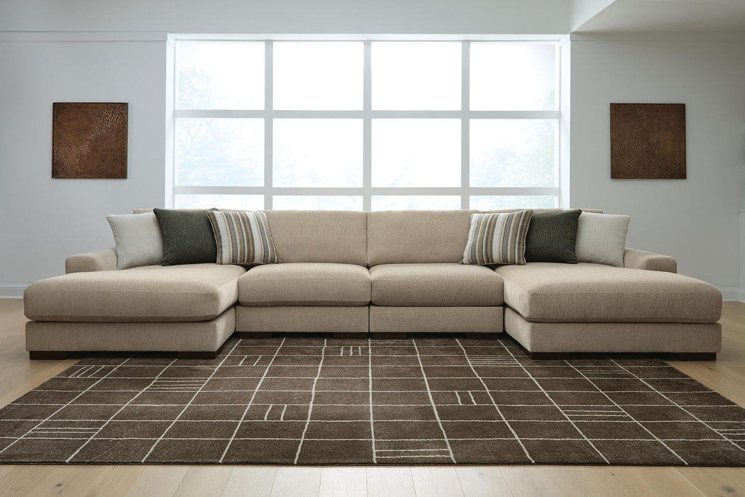 Linenhause - Sectional Benchcraft®
