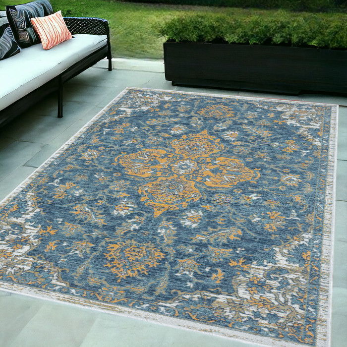 5' X 7' Medallion Stain Resistant Indoor / Outdoor Area Rug - Blue / Ivory