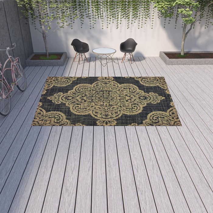 9' X 13' Oriental Stain Resistant Indoor / Outdoor Area Rug - Black / Tan