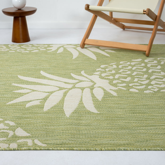 8' X 10' Floral Indoor / Outdoor Area Rug - Green