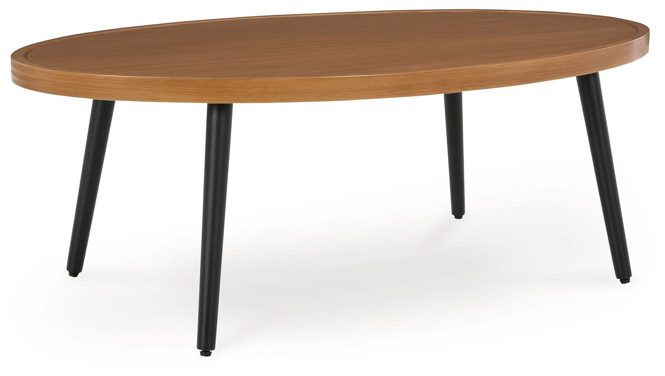 Outdoor > Tables