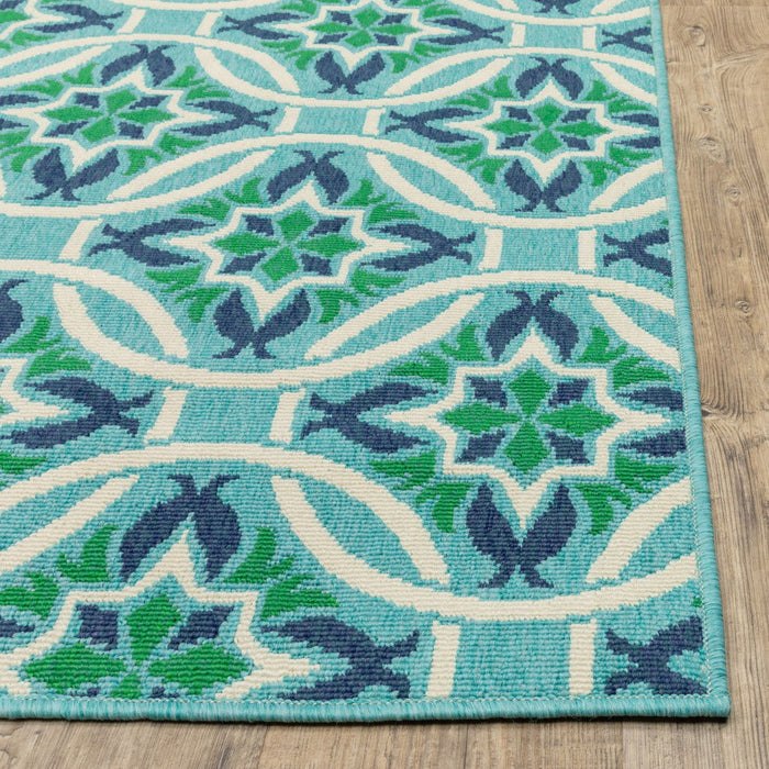 2' X 8' Geometric Stain Resistant Outdoor / Indoor Area Rug - Blue / Green