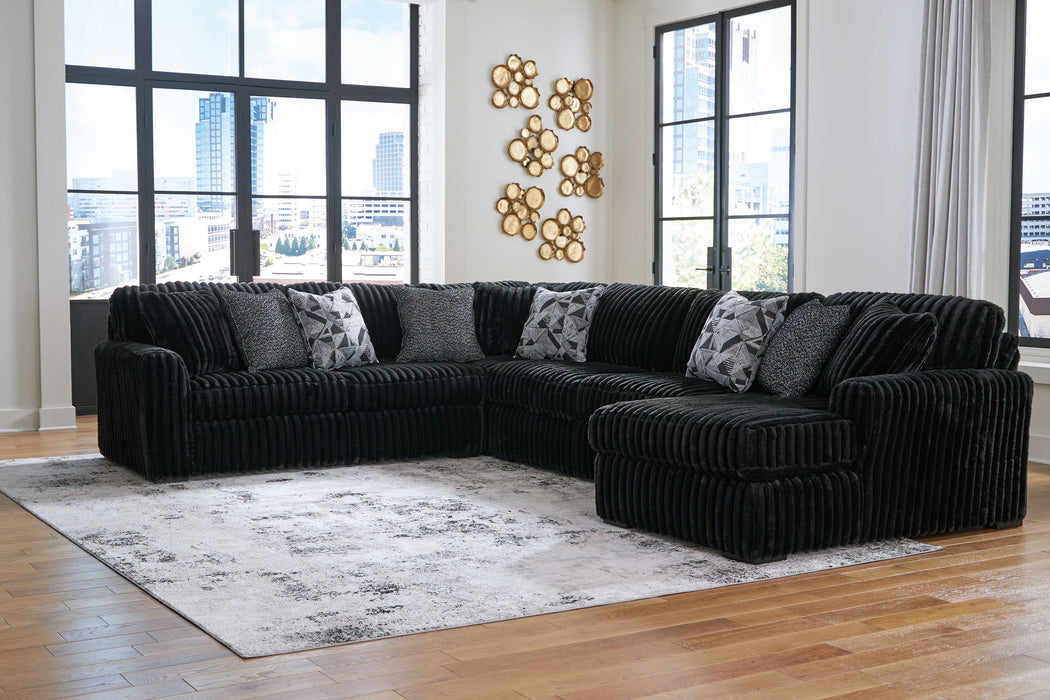 Midnight-Madness - 4 Piece Sectional Signature Design by Ashley®