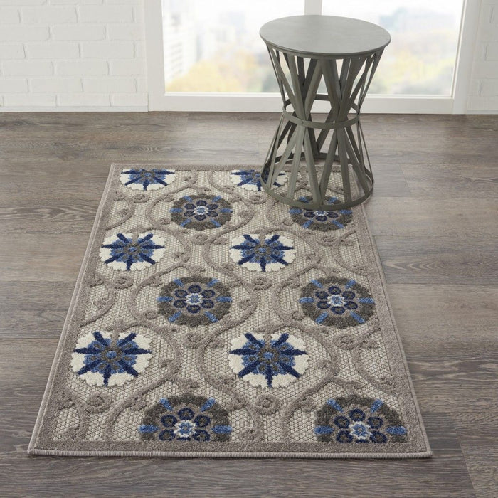 3' X 4' Floral Outdoor / Indoor Area Rug - Blue / Gray