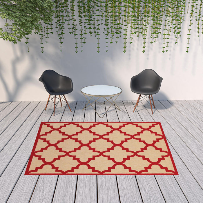 7' X 10' Geometric Stain Resistant Outdoor / Indoor Area Rug - Red