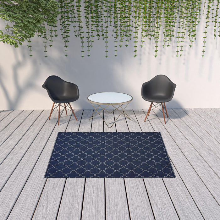 5' X 8' Geometric Stain Resistant Outdoor / Indoor Area Rug - Blue / Ivory