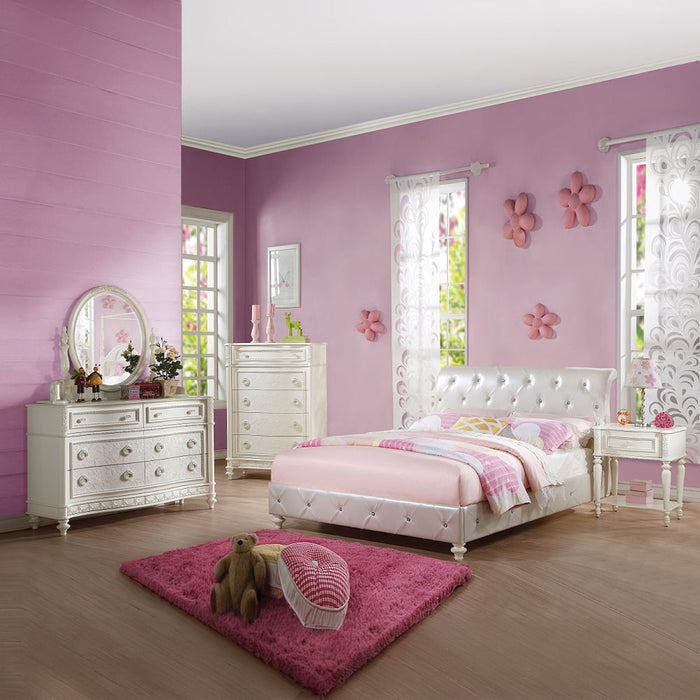 Dorothy - Chest - Ivory ACME