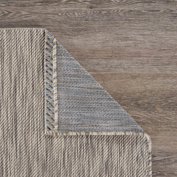 8' X 10' Outdoor & Indoor Area Rug - Gray