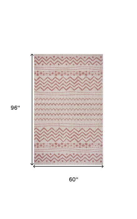 5' X 8' Indoor / Outdoor Area Rug - Beige