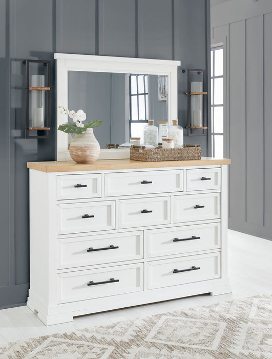 Ashbryn - Panel Storage Bedroom Set Benchcraft®