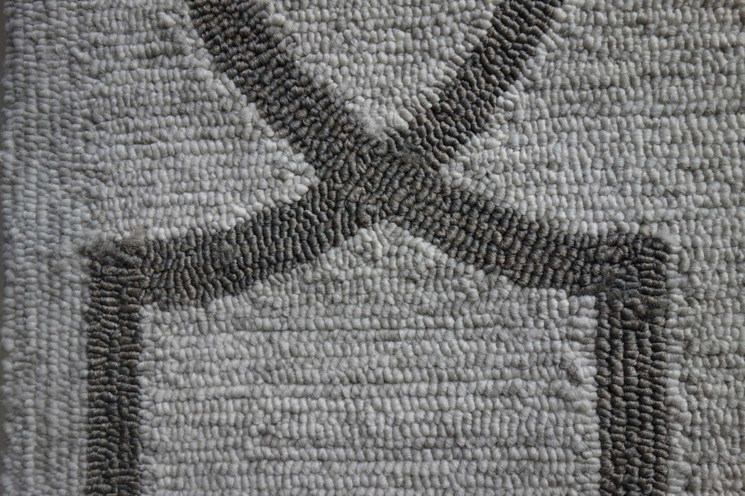 2' X 3' UV Treated Bordered Indoor / Outdoor Accent Rug - Gray