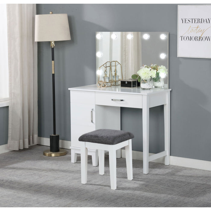 Elijah - Vanity Set With Lighting And Stool - White Furniture Max