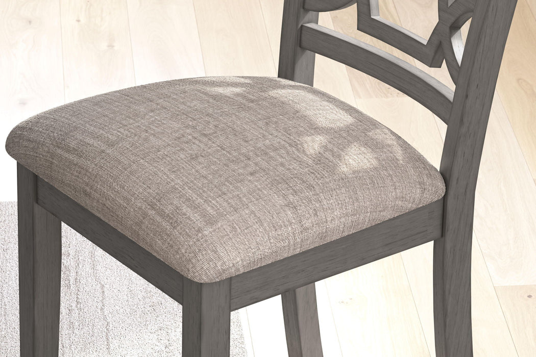 Wrenning - Dining Room Table Set (Set of 6) - Gray Signature Design by Ashley®