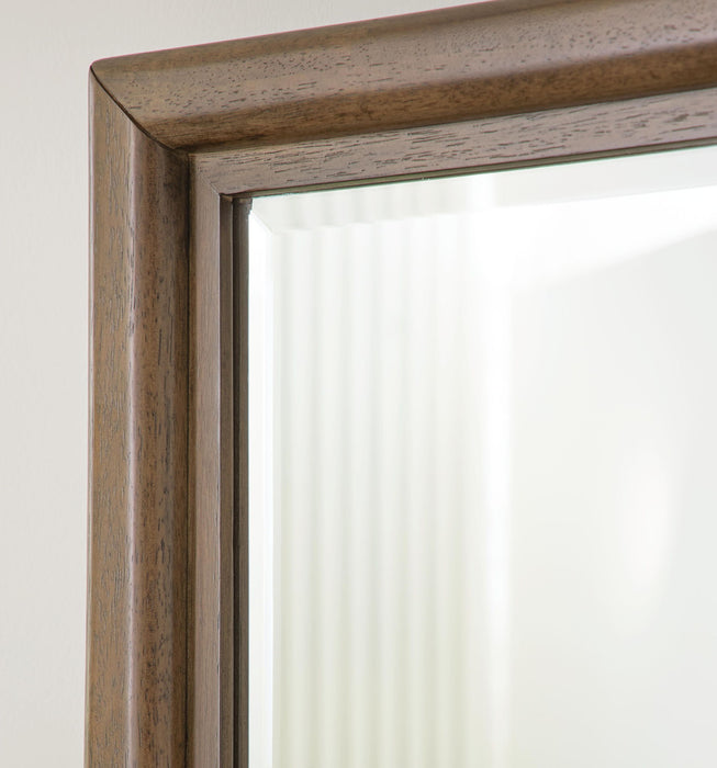 Marxmore - Dresser Benchcraft®
