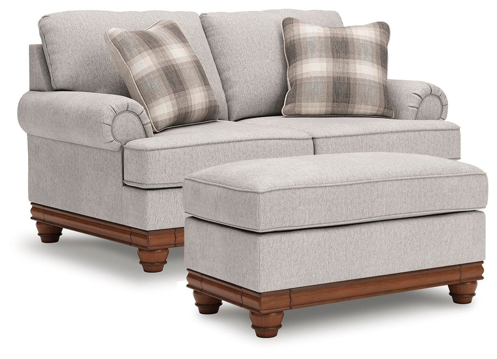 Clearbrooke - Living Room Set Signature Design by Ashley®