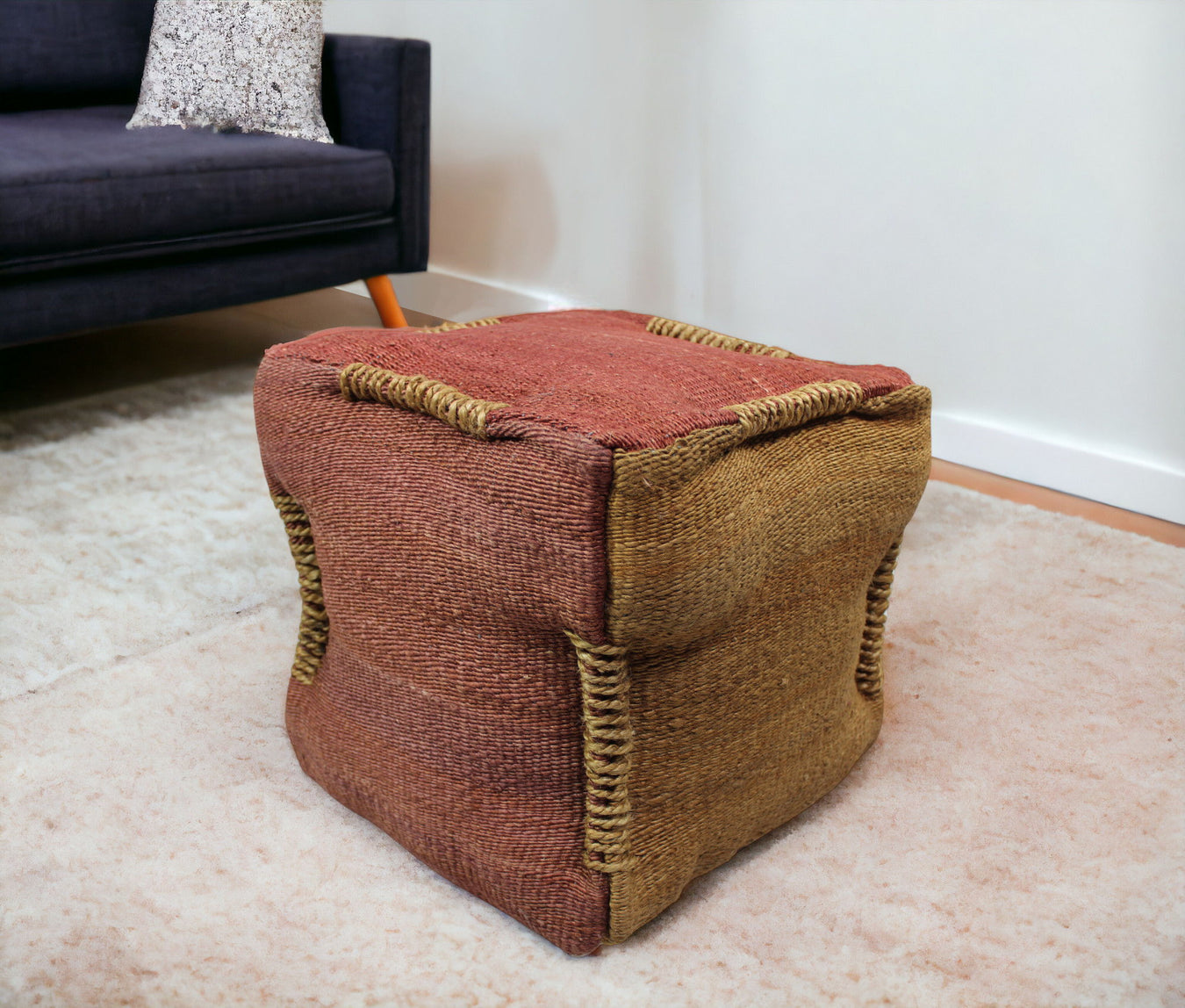 Accessories > Poufs