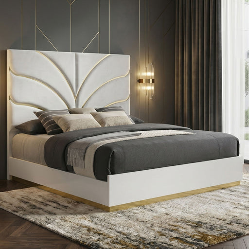 Giovanni - Bed With Oversized Upholstered Headboard Matrix Furniture Group