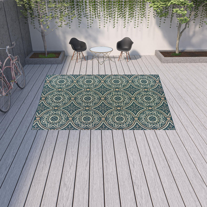 10' X 13' Geometric Stain Resistant Outdoor / Indoor Area Rug - Blue / Gray