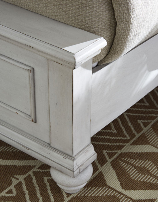 Kanwyn - Panel Bed Benchcraft®