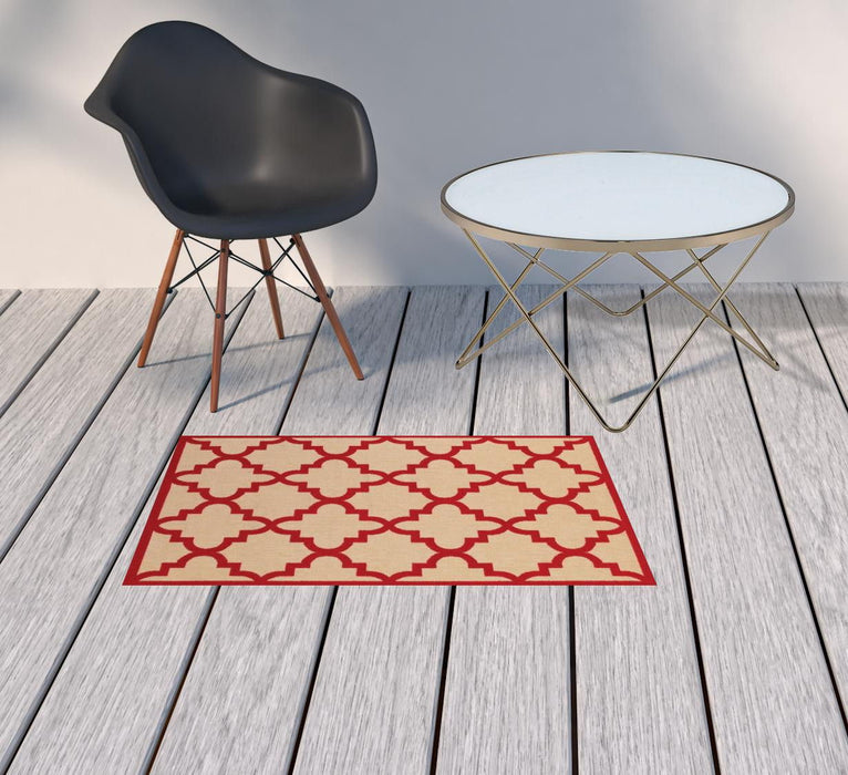 2' X 3' Geometric Stain Resistant Indoor / Outdoor Area Rug - Red