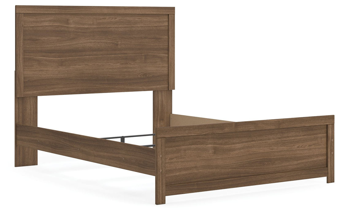 Broachmyn - Panel Bed Signature Design by Ashley®