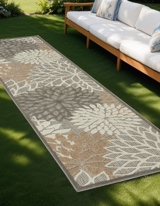 2' X 10' Floral Outdoor & Indoor Area Rug - Gray / Ivory