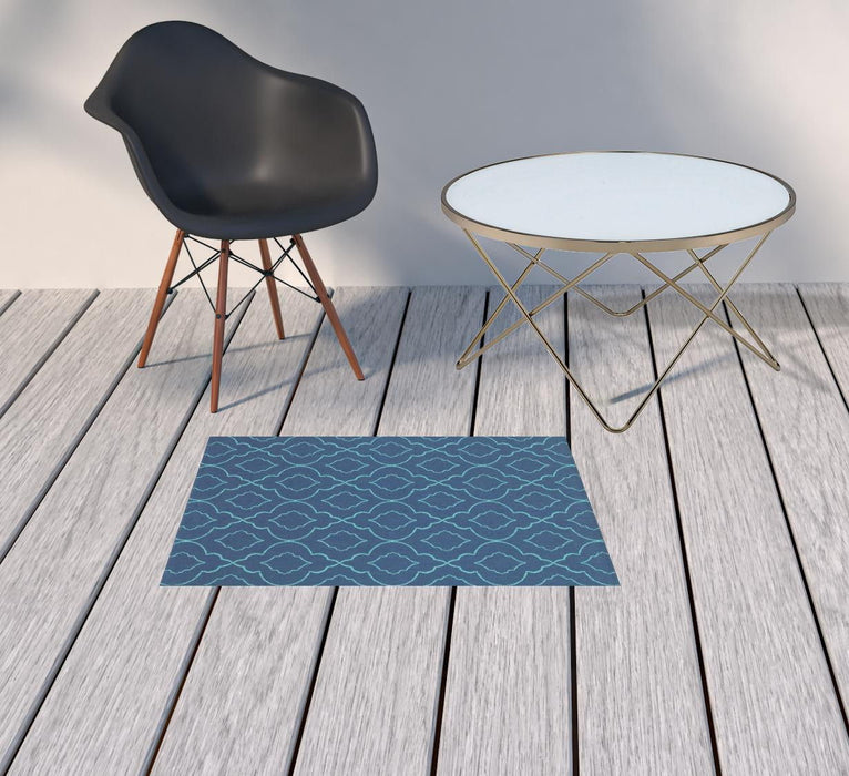 2' X 3' Geometric Stain Resistant Indoor / Outdoor Area Rug - Blue