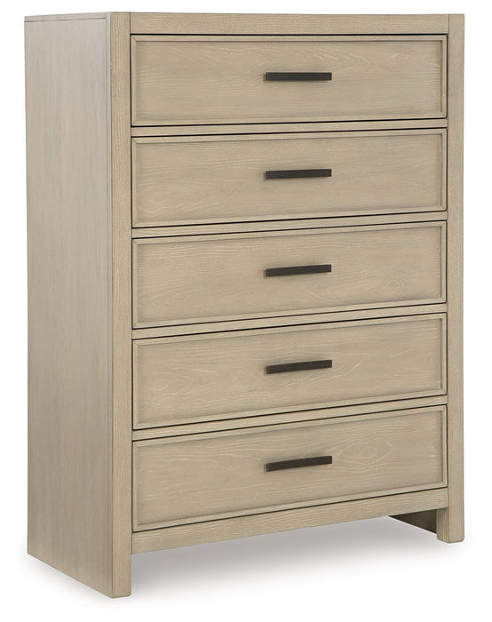 Calmoro - Five Drawer Chest - Gray Ashley®