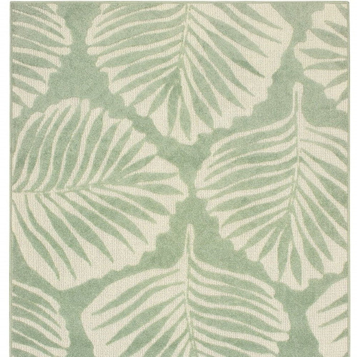 Floral Indoor / Outdoor Area Rug - Green / Ivory