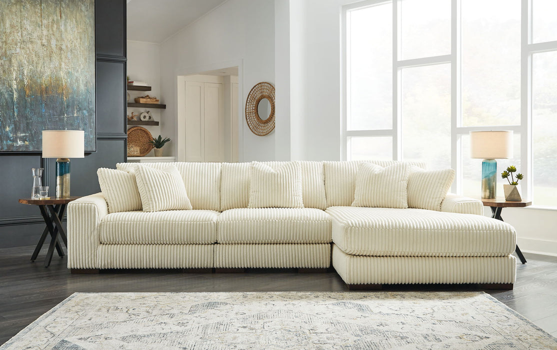 Lindyn - 3 Piece Sectional Signature Design by Ashley®