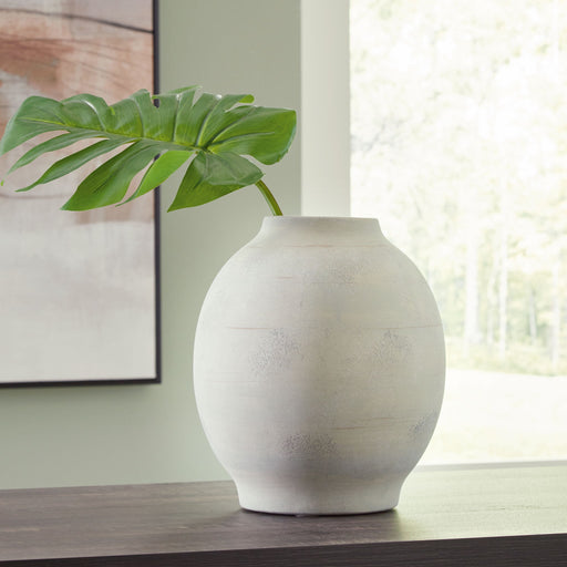 Clayson - Vase - 12.2" - Sage Green Signature Design by Ashley®
