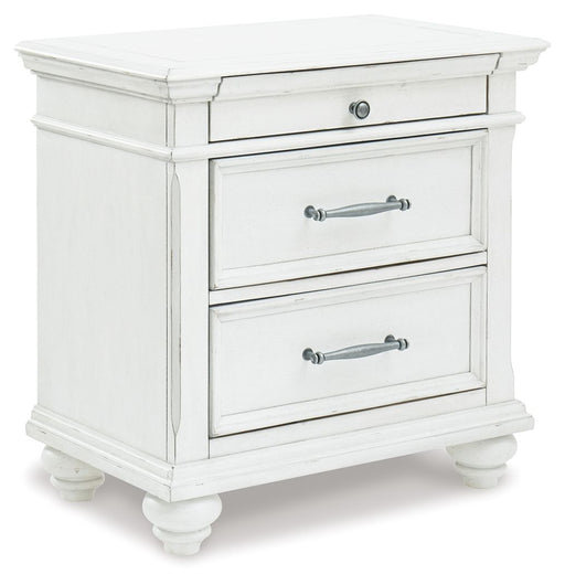 Kanwyn - Three Drawer Night Stand - Whitewash Benchcraft®